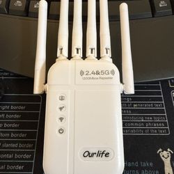 WiFi Extender,WiFi Extender Signal Booster for for Home & Outdoor,Device Servers Covers Up to 6000 Sq. ft and 35 Devices,Internet Booster,Quick Setup,