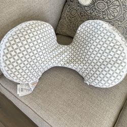 Boppy Side Sleeper Pregnancy Pillow with Removable Jersey Pillow Cover,