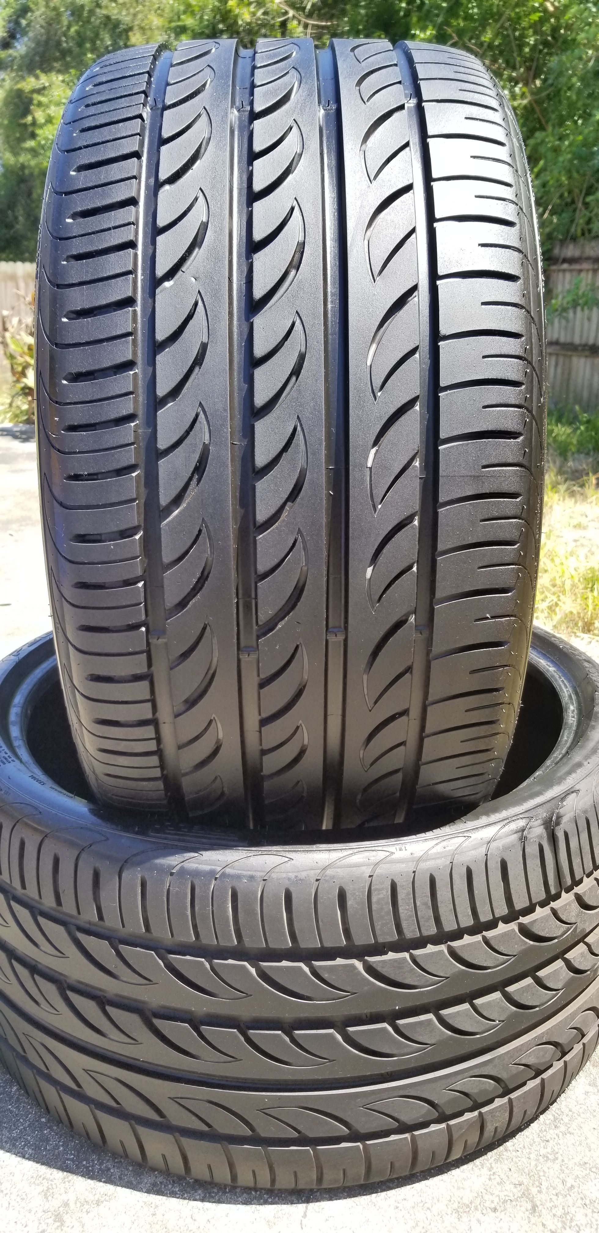 (2) 315/25/22 PIRELLI P ZERO 100% TREAD