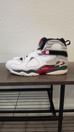2012 Jordan 8 Retro Bugs Bunny