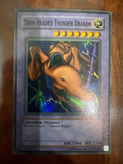 Yugioh Twin-Headed Thunder Dragon MRD-120 Unlimited Super Rare OG Print FADED LP