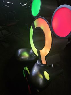1 of 1 Disney Show Prop QUIZney