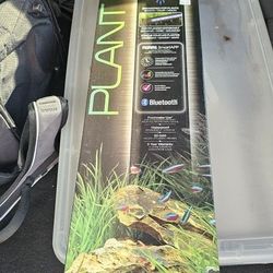 Fluval Plant Aquarium Light And New 29 Gal Tank  With All Accessories 