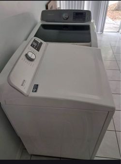 Washer and dryer combo