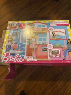 Small dollhouse !!