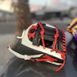 Baseball Glove