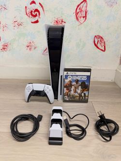 Sony Playstation 5 Disc Version - 825GB  , Bonus 1 Game ( Used Very New )