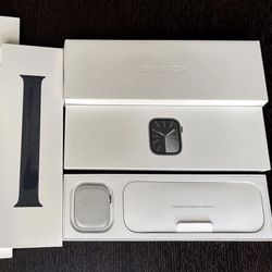 Apple Watch Series 9 (GPS + Cellular) 41mm Graphite Stainless Steel Case with Graphite Milanese Loop with Blood Oxygen - Graphite 