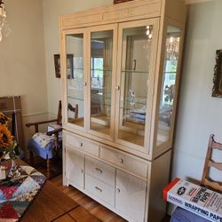 China Cabinet 
