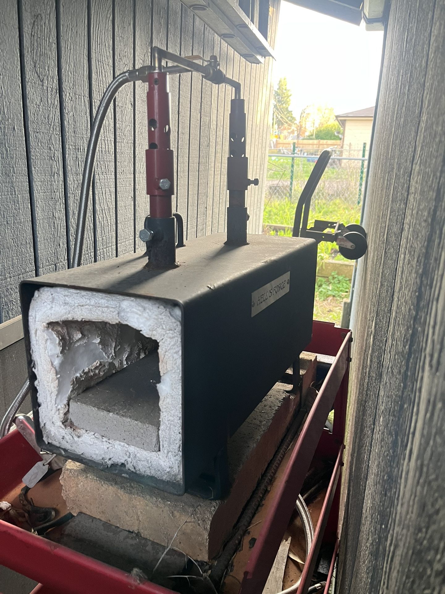 Propane Forge, Anvil and Stump, 100lb Propane Tank