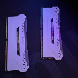 RAM - Corsair Vengeance RGB Pro 16GB (2x8GB) DDR4 3600MHz RAM