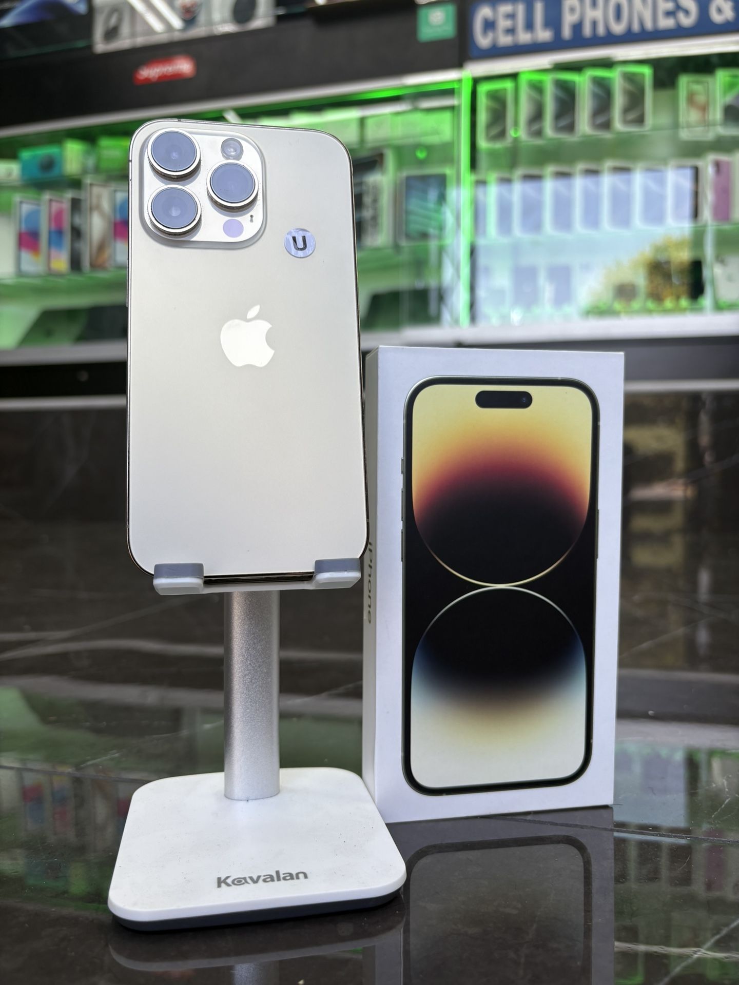 iPhone 14 Pro (Unlocked) (Take It Home In Payments/ llévalo a casa en pagos