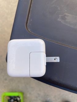 100% Genuine Original Apple iPad 4th Gen - 12W USB Power Adapter Charger (A1401)