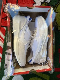 Brand New Nike Waffle Debut 