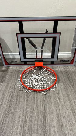 Lifetime Shatter Proof Basket Ball Net And Backboard