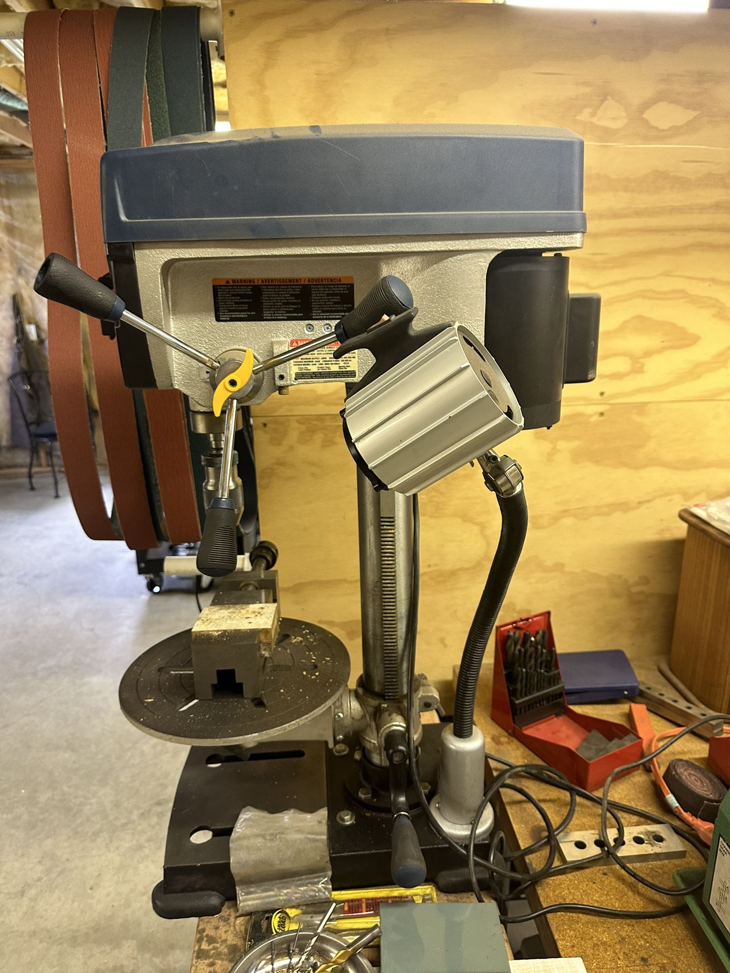 Ryobi Bench drill DP 121l press with Laser and accessories