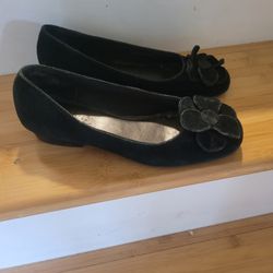Shoes Size 8