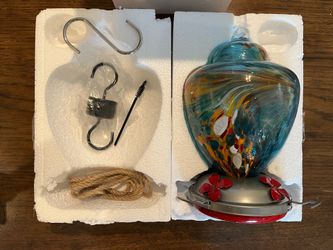 Hummingbird Feeder - Hand Blown Glass