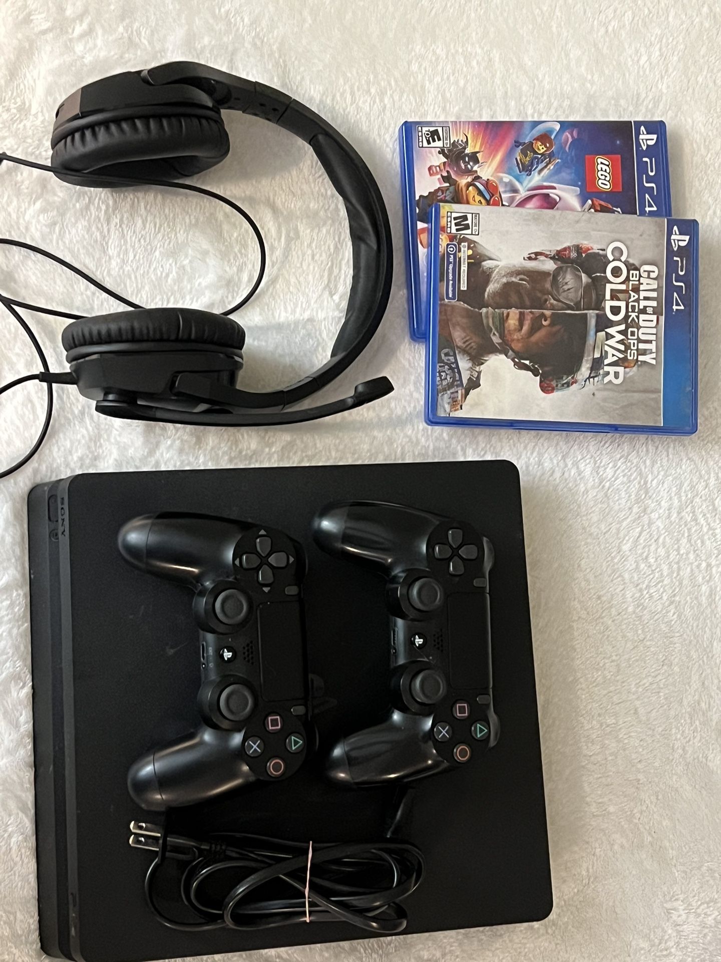 PS4