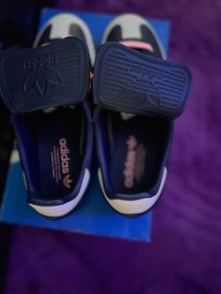 Women’s adidas samba SIZE 8
