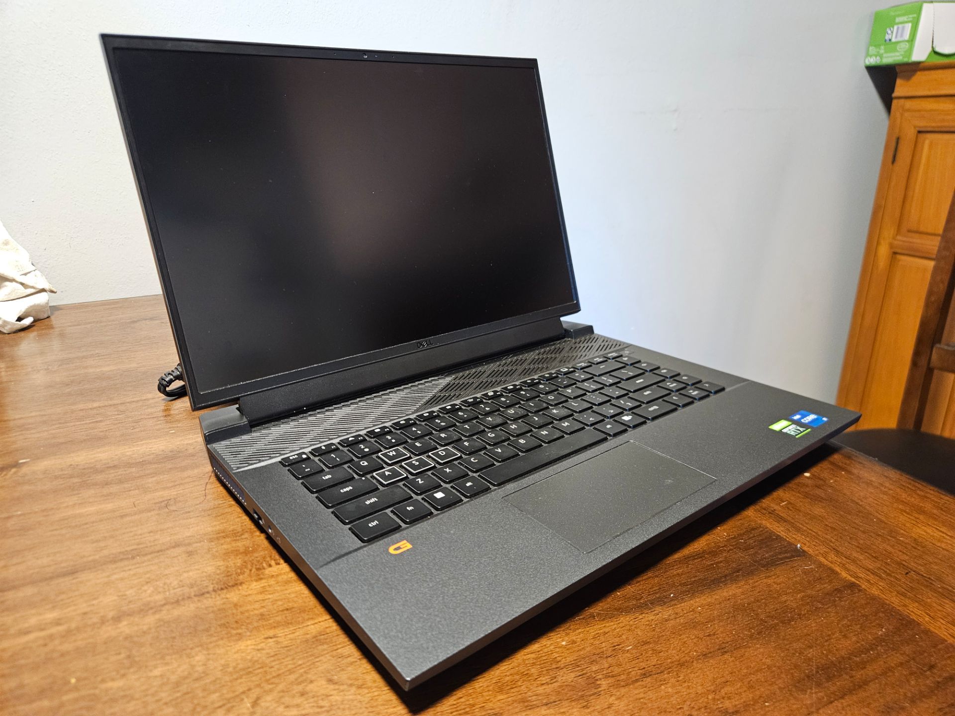 Dell 16inch 7620 gaming laptop
