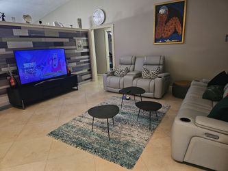 Living Room Set With Tv