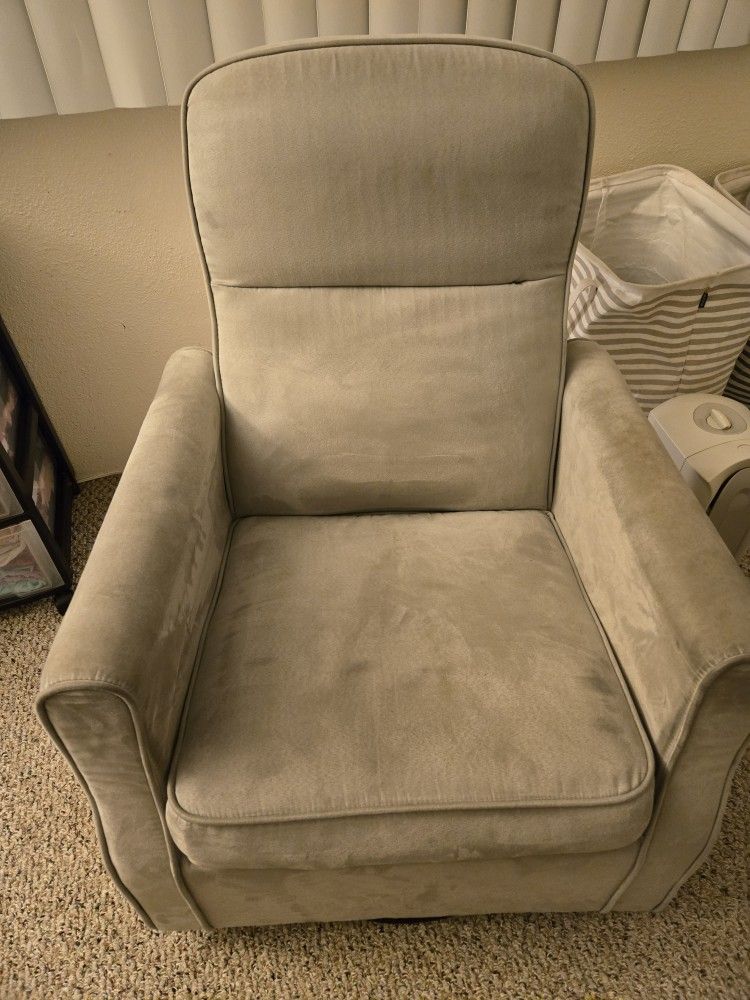 Delta Glider Swivel Chair