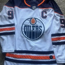 Authentic NHL Connor Mcdavid Jersey Size 52