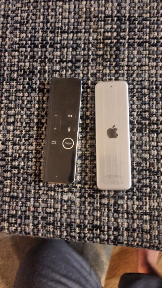 Apple TV Remote  with Siri For 4th and 5th Gen.