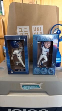 Max Muncy Bobbleheads $30 each or trade