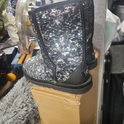 Authentic Uggs Size 8