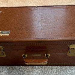Vintage Suitcase  by Durabilt Seattle