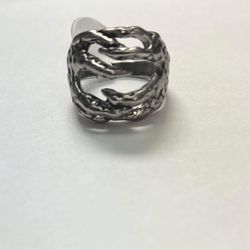 halloween ring available size 8.5, 9.5 and 14 🔥🔥🔥$5