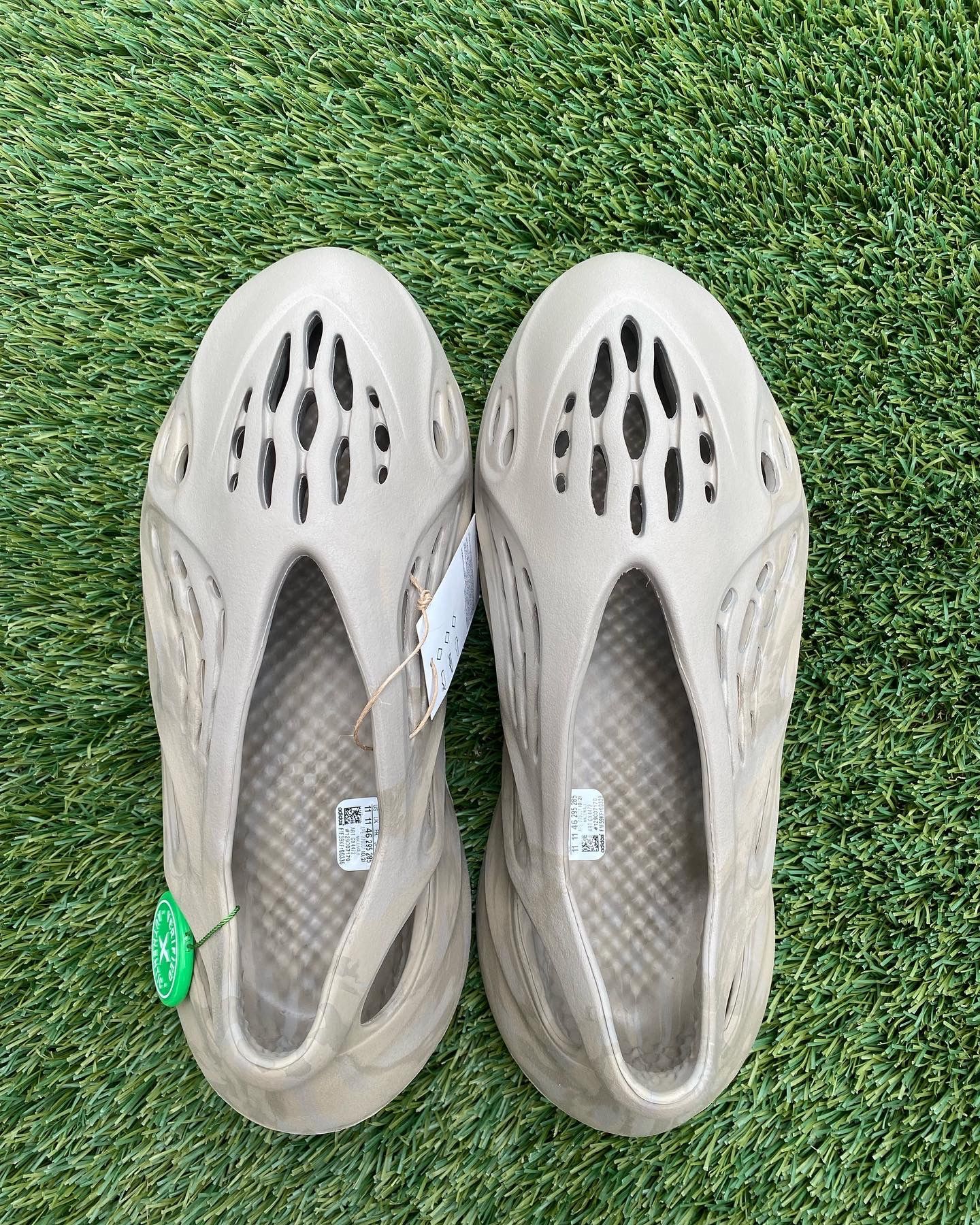 adidas gazelle silver green womens Adidas Yeezy Foam Runner Stone Sage Kanye West 2022 (GX4472) Men's Siz   Solestage
