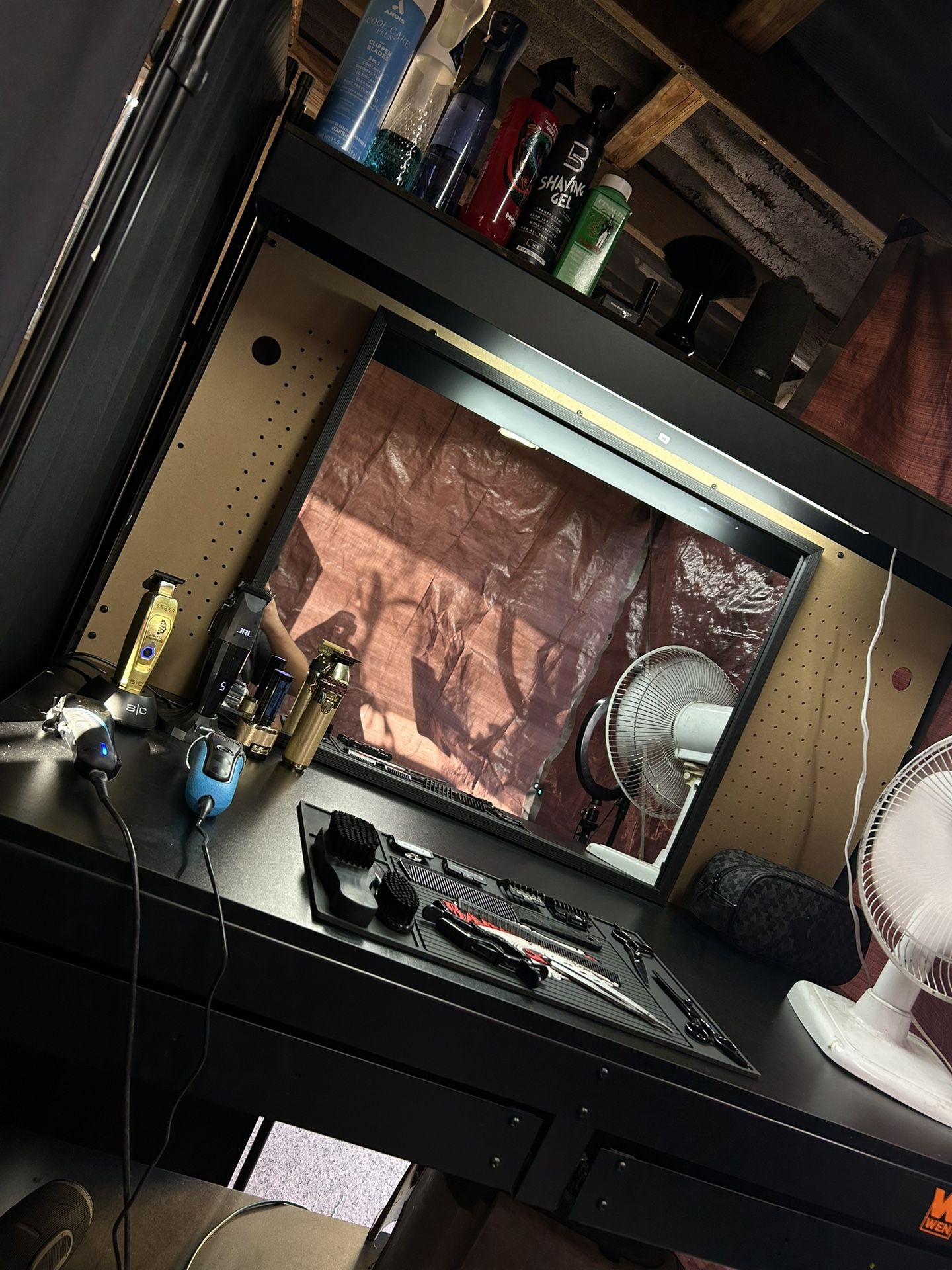 Barber Set Up