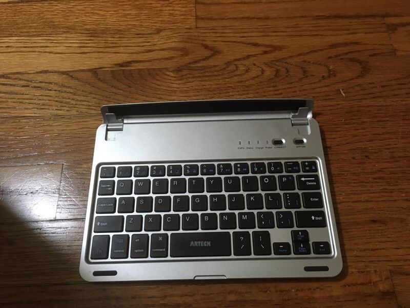 Keyboard for iPad Mini 4