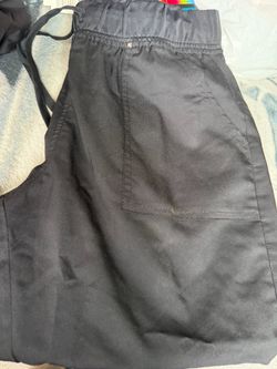 Scrub pants and T-shirt