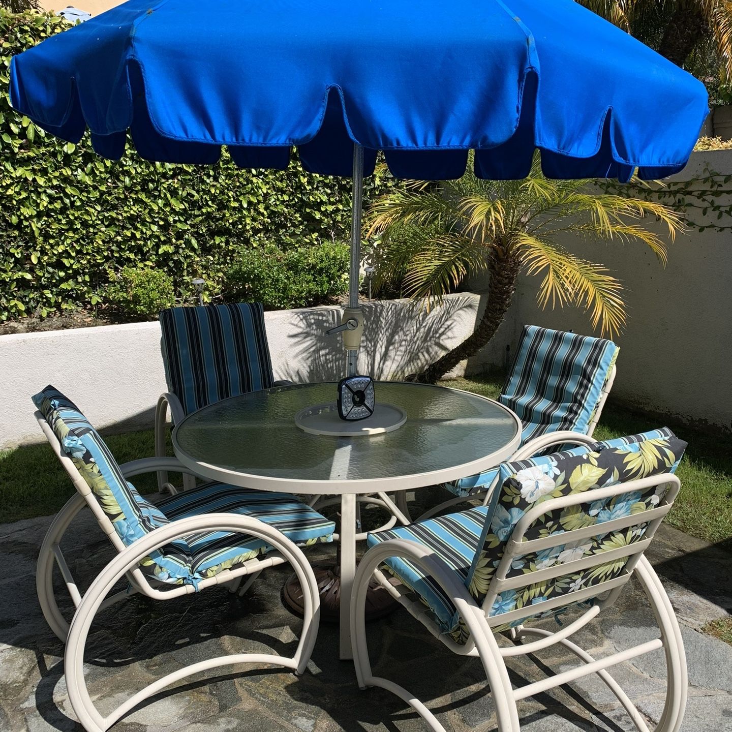 Patio Furniture, Umbrella & More!!