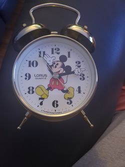 Vintage Disney Mickey Mouse Lorus Quartz Alarm Clock