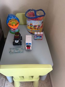 Kids table and toys cheap!!!!