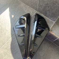 BMW X5 2019-2023  Side Fender Vent Cover