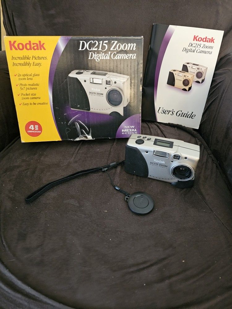 Kodak DC 215 Digital Camera