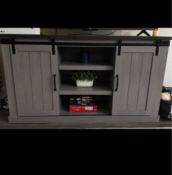 Gray TV/Entertainment stand