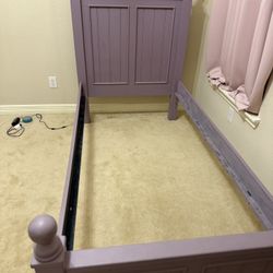 Pottery Barn Twin Bed