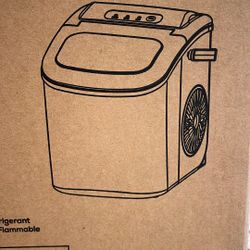 New In Box - Portable Ice Maker