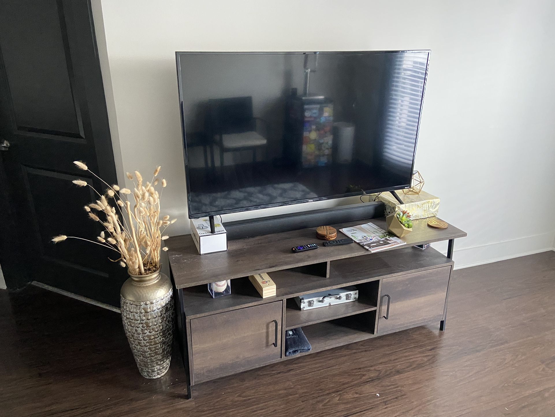 TV Stand table