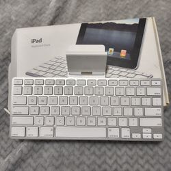 Apple Keyboard