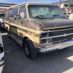 1985 Chevy G20 Van Car Parts