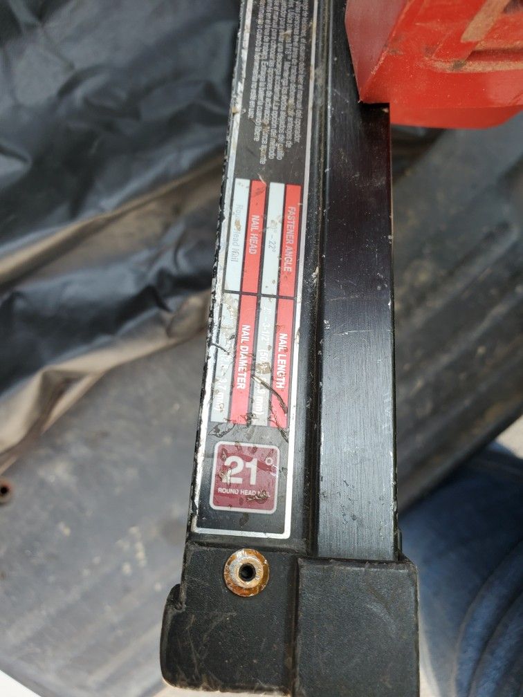 Milwaukee Nail Gun