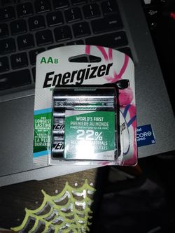 Rechargable AA Batteries x8